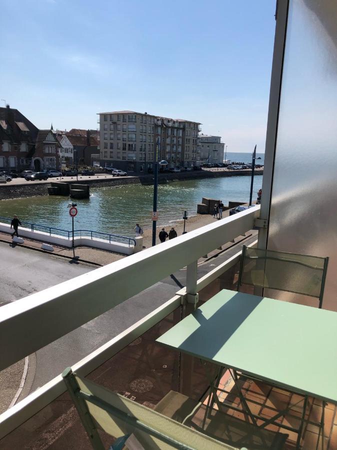 Vue Mer Et Garage Prive, Studio Balcon Plein Sud Wimereux Luaran gambar